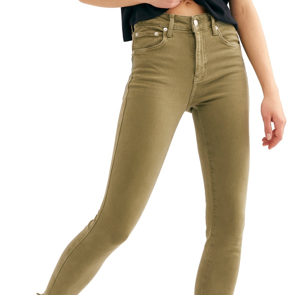 Free People Raw High Rise Jegging